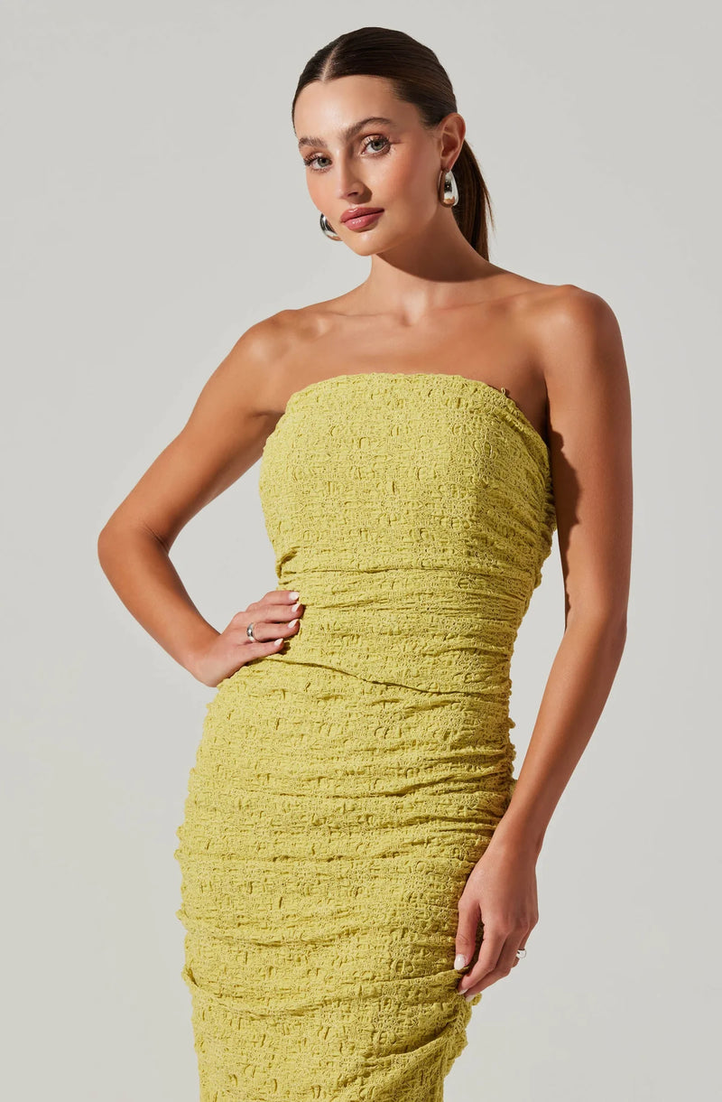 Vestido Strapless color verde claro