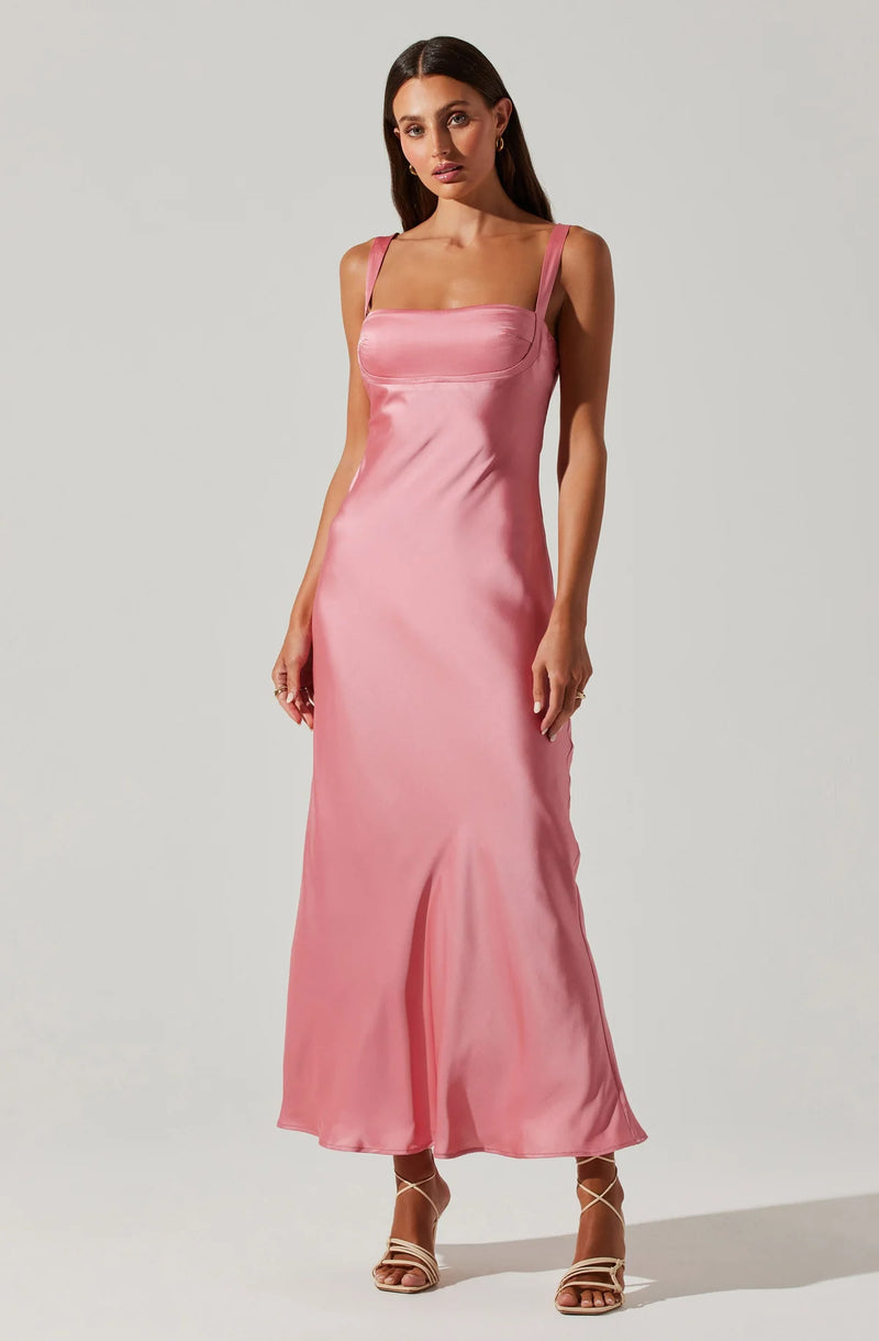 Vestido Maxi de satin color rosa - ICONYWEAR