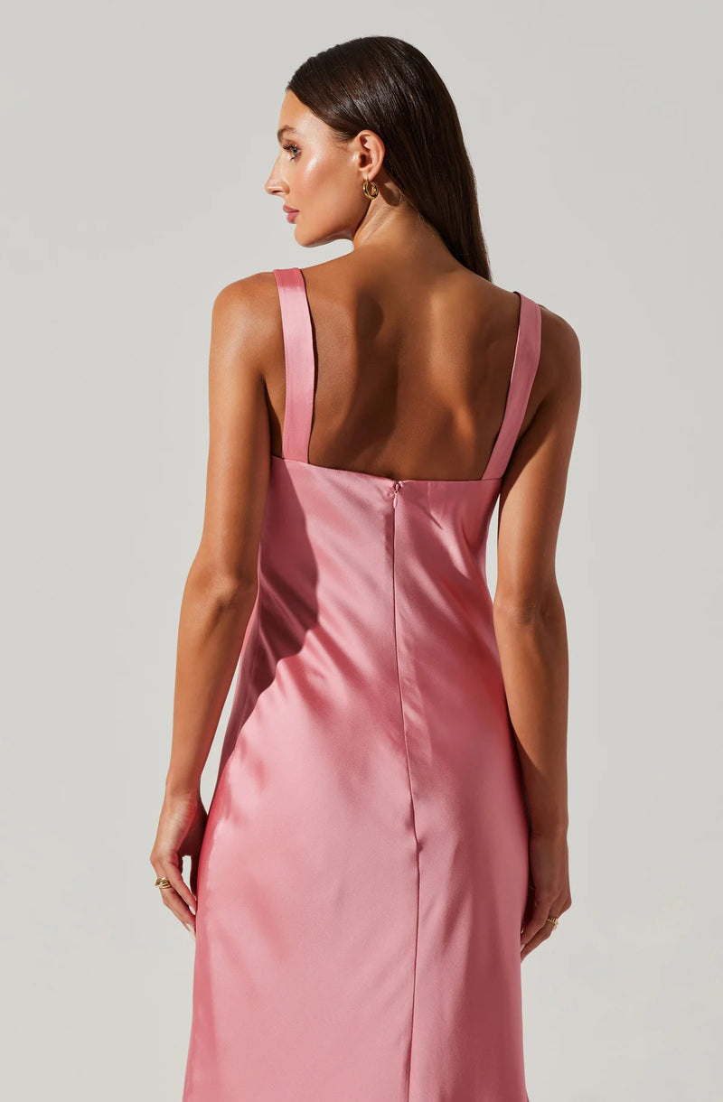 Vestido Maxi de satin color rosa - ICONYWEAR