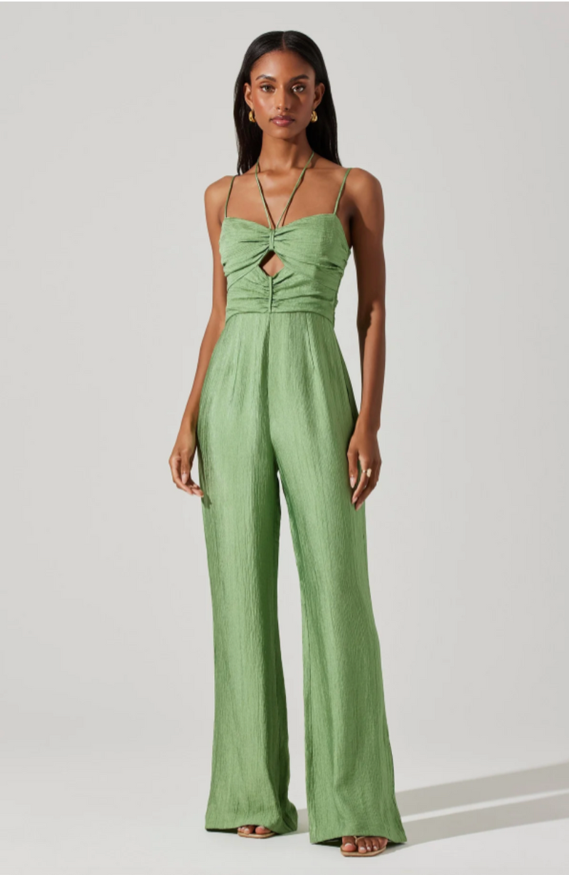 Jumpsuit verde con detalle en escote y tirante halter - ICONYWEAR