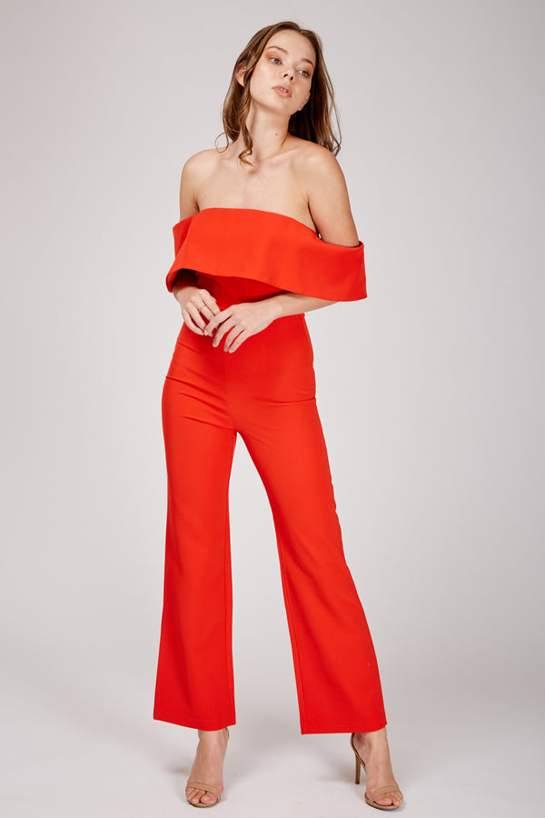 Jumpsuit rojo con hombros descubiertos - ICONYWEAR